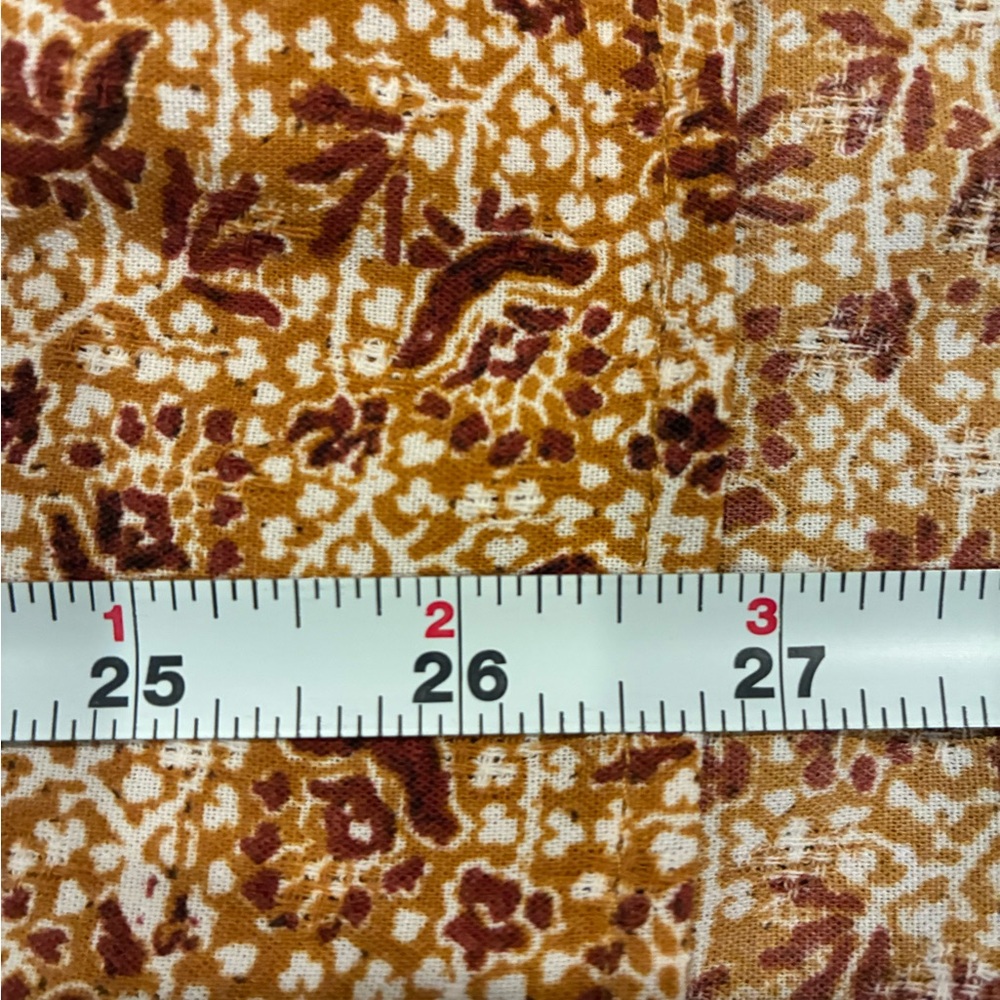Wonderly Floral Blouse - Brown and Cream - Picture 9 of 9
